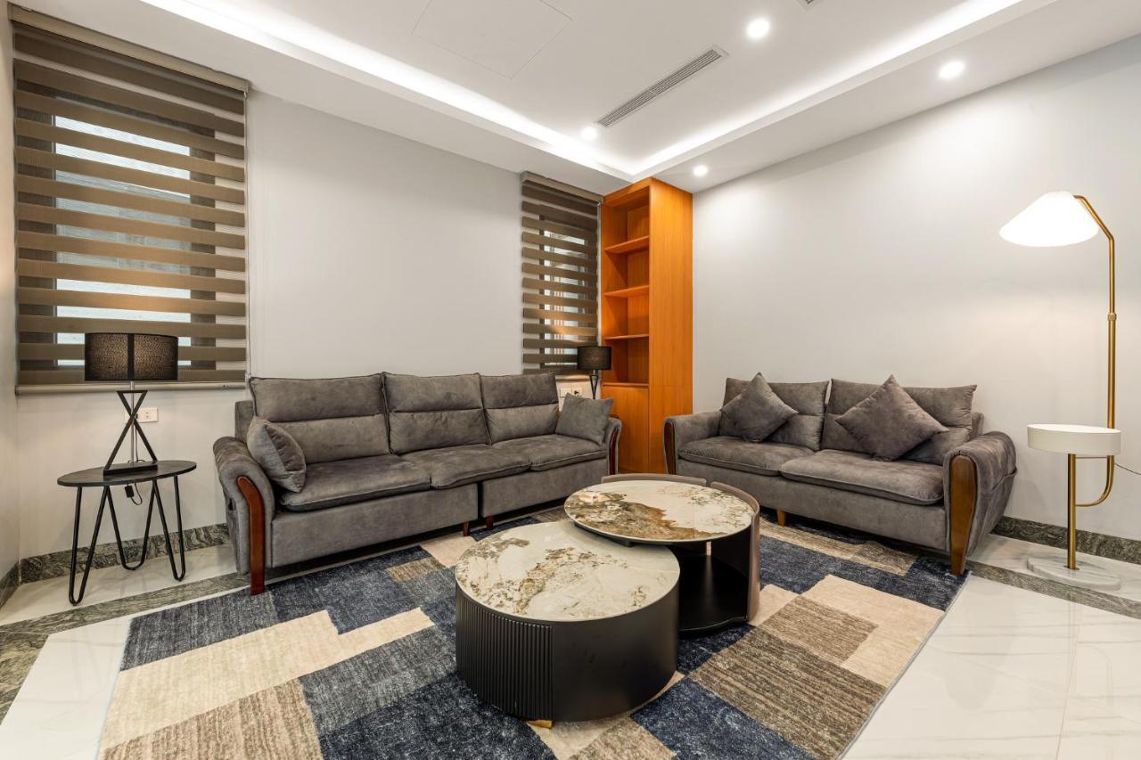 Ami House Aparthotel Ханой Екстериор снимка