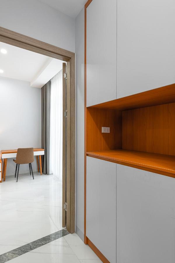 Ami House Aparthotel Ханой Екстериор снимка
